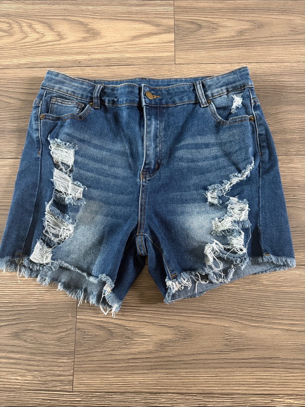 SHEIN Blue Ripped High-Rise Denim Shorts